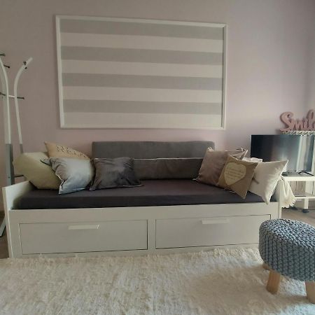 La Pineta - Delightful Small Apartment Near The City Center L'Aquila Luaran gambar