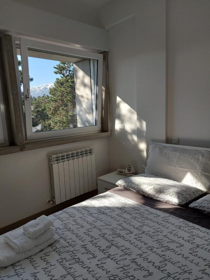 La Pineta - Delightful Small Apartment Near The City Center L'Aquila Luaran gambar